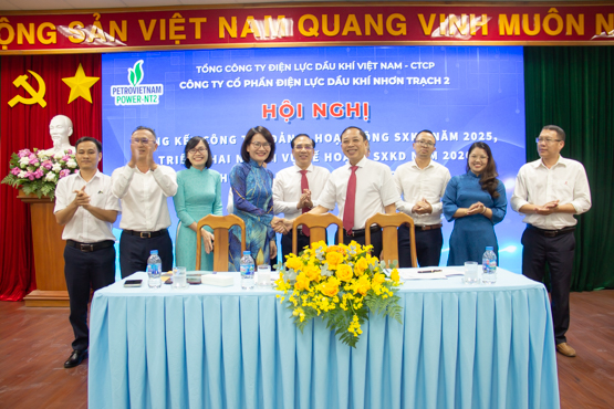 NT2: Tổ chức hội nghị Tổng kết SXKD năm 2025 và triển khai nhiệm vụ kế hoạch năm 2026